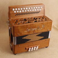 Saltarelle Irish Bouëbe button accordion